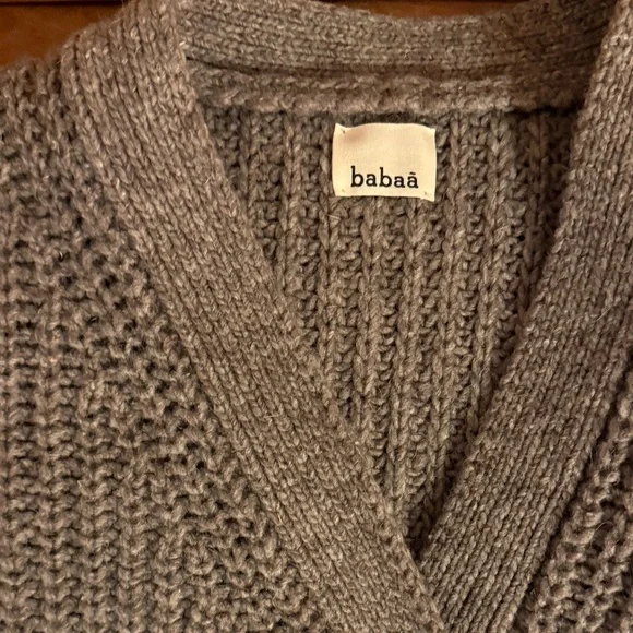 Babaa 100% wool cardigan size small - Picture 3 of 4